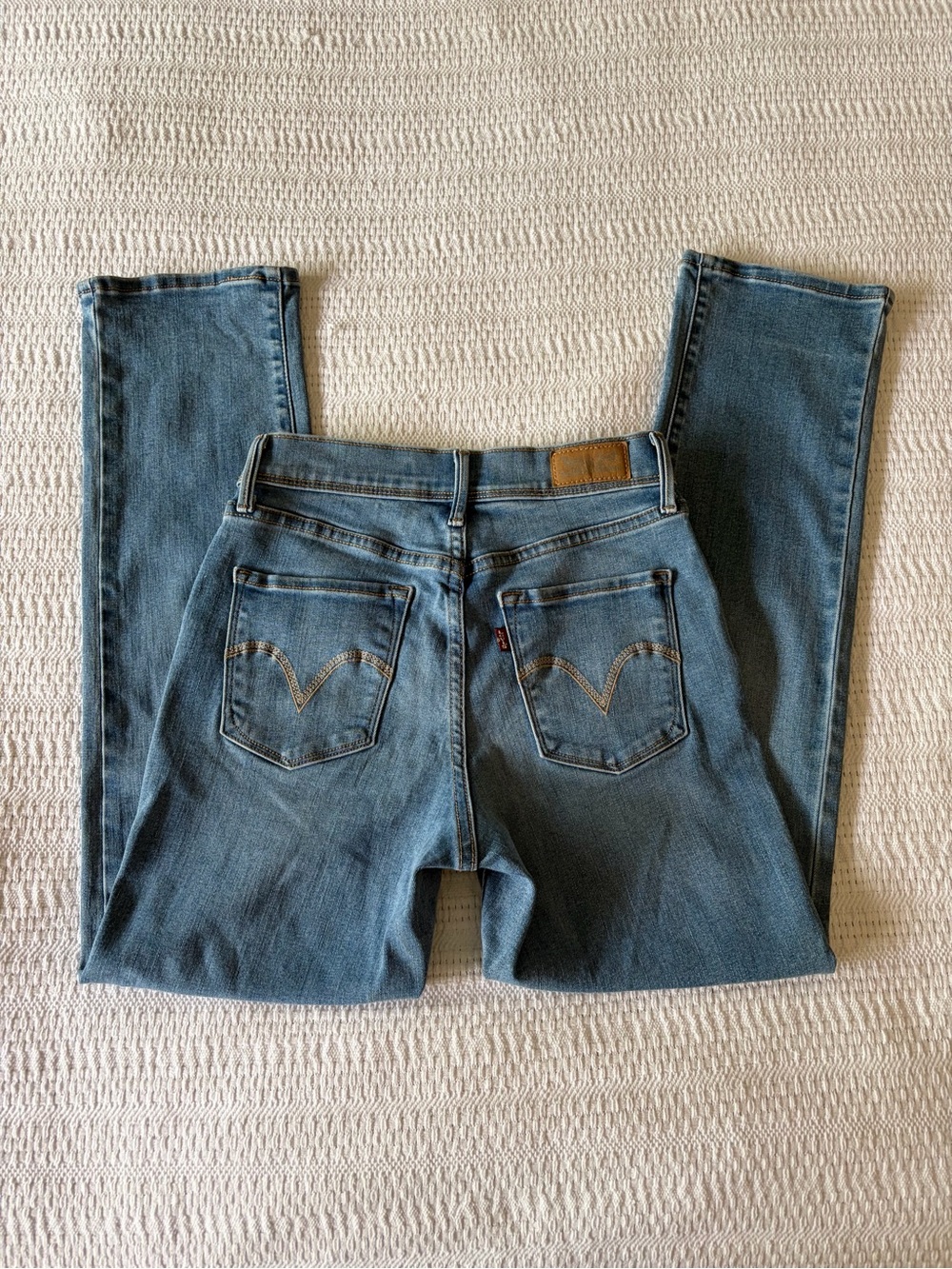 Vintage Levi's 512 Straight Leg Perfectly Slimming Classic MidRise Jeans